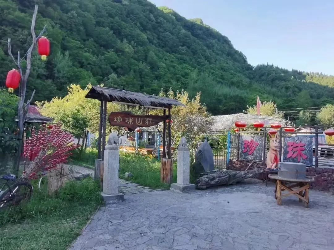 国庆白山旅游线路_长白山一日游推荐_国庆节旅游图