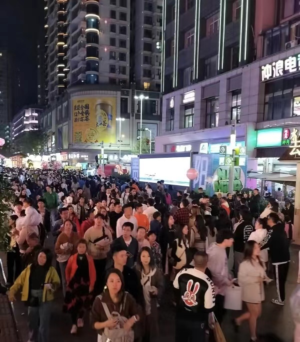 国庆节旅游图_贵阳热门景点推荐_贵阳国庆旅游攻略