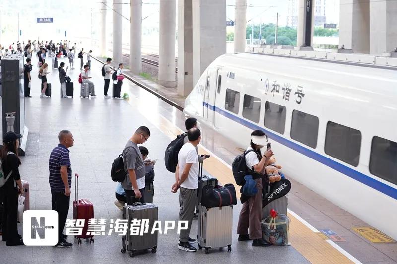 国庆厦门人多吗_厦门火车站国庆假期客流特点_厦门火车站国庆旅客发送量