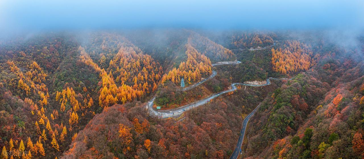 四川秋景推荐_成都十一旅游攻略_稻城亚丁秋色最佳观赏期